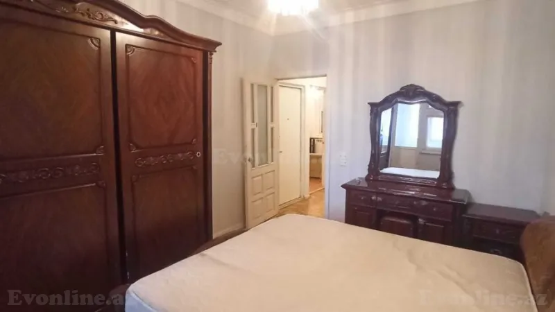 Satılır 3 otaqlı Mənzil Köhnə tikili 65 m² Həzi Aslanov - şəkil 3