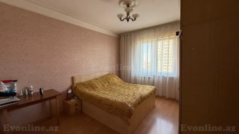 Satılır 4 otaqlı Mənzil Yeni tikili 120 m² 4-cü mikrorayon - şəkil 2