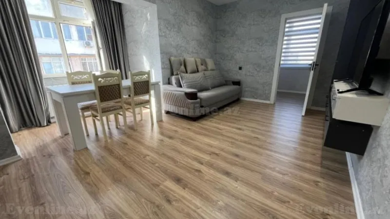 Satılır 2 otaqlı Mənzil Köhnə tikili 47 m² Nəsimi r. - şəkil 2