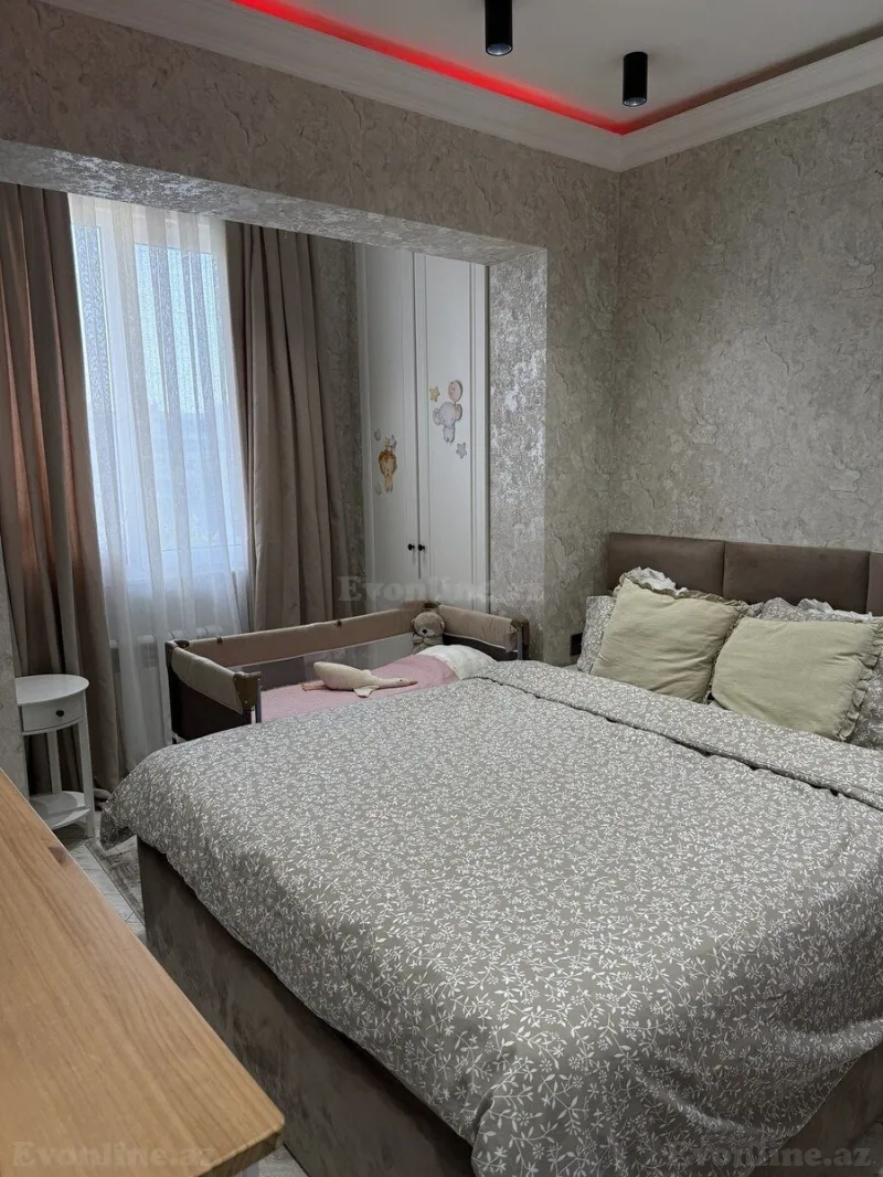 Satılır 2 otaqlı Mənzil Köhnə tikili 47 m² Nəsimi r. - şəkil 3