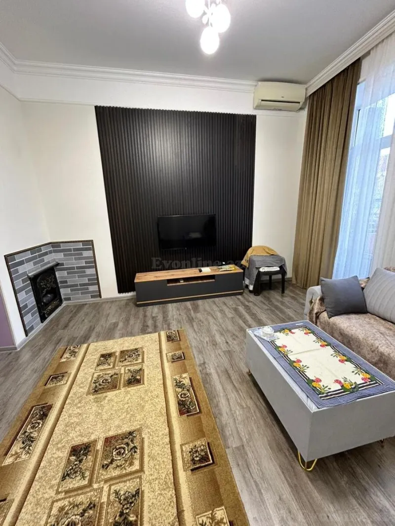 Satılır 2 otaqlı Mənzil Köhnə tikili 55 m² 28 May m. - şəkil 3