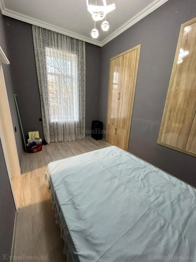 Satılır 2 otaqlı Mənzil Köhnə tikili 55 m² 28 May m. - şəkil 9