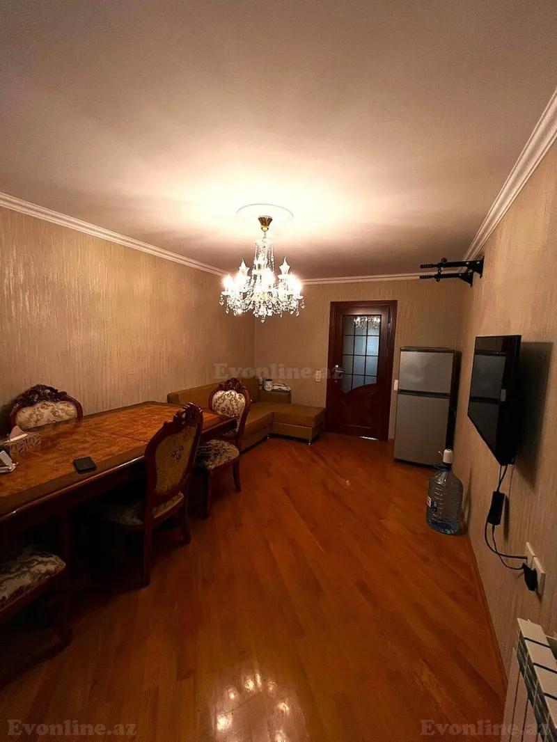 Satılır 3 otaqlı Mənzil Köhnə tikili 60 m² Yasamal r. - şəkil 6