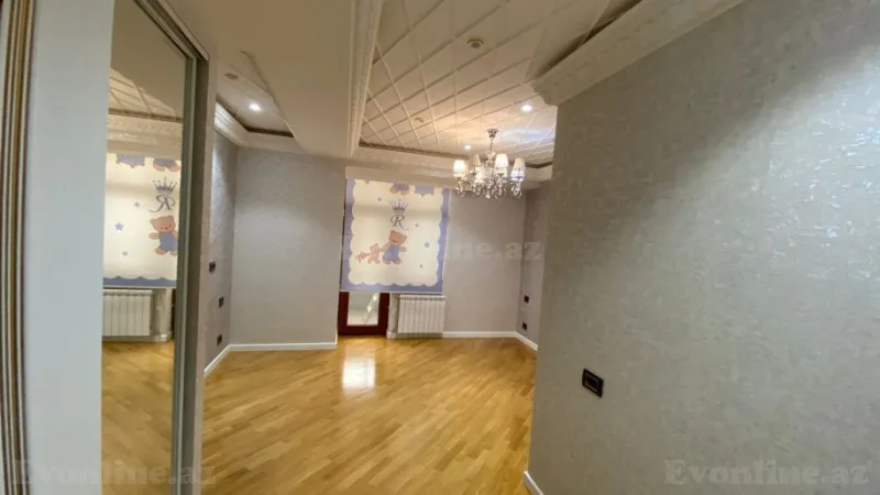 Satılır 6 otaqlı Mənzil Yeni tikili 235 m² 6-cı mikrorayon - şəkil 3