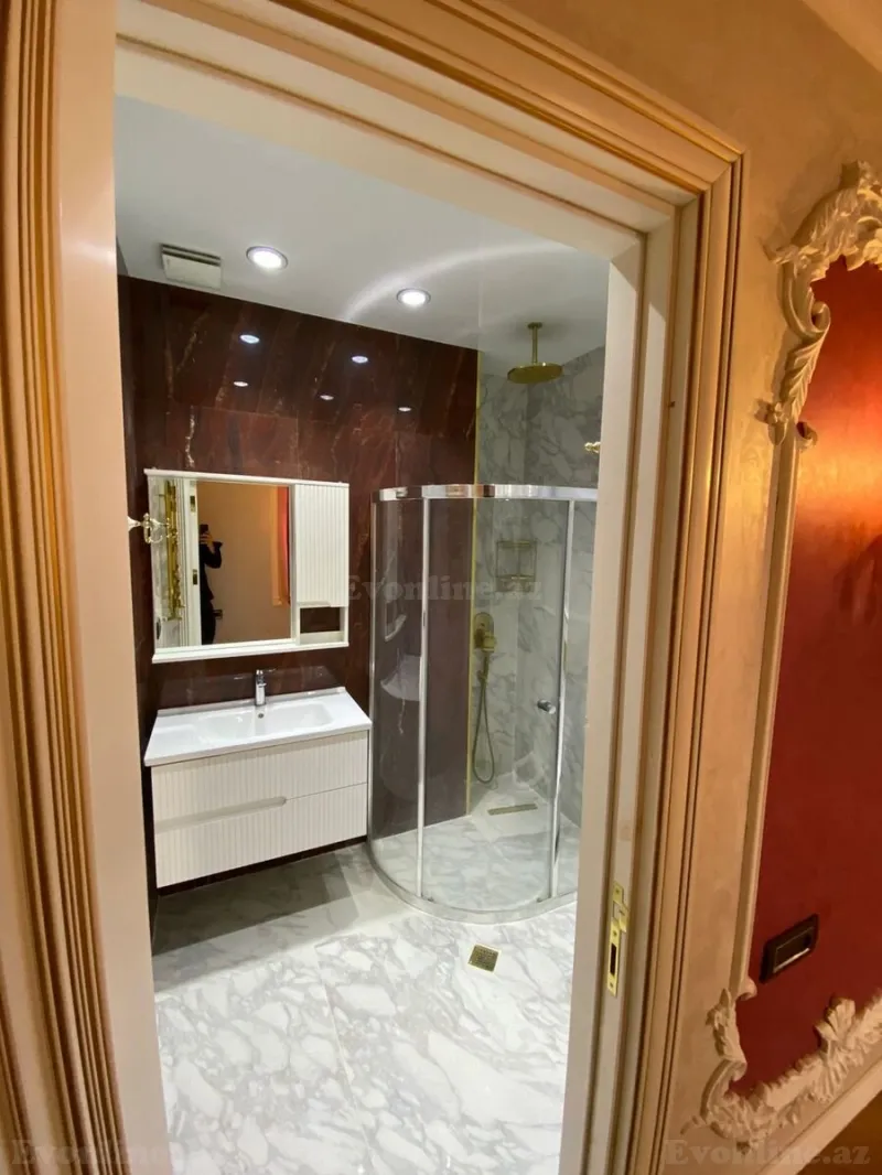 Satılır 6 otaqlı Mənzil Yeni tikili 235 m² 6-cı mikrorayon - şəkil 8