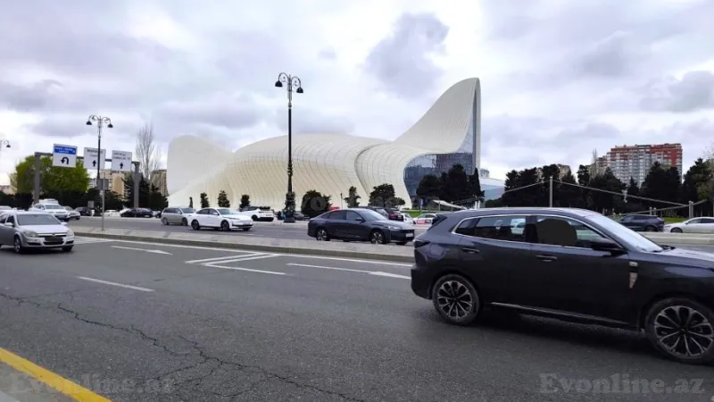 Kirayə verilir Ofis 180 m² Nəriman Nərimanov m. - şəkil 2