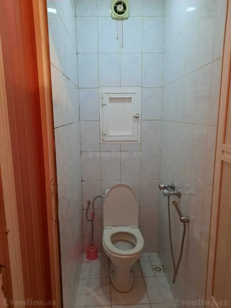 Kirayə verilir 2 otaqlı Mənzil Köhnə tikili 50 m² 2-ci mikrorayon - şəkil 7