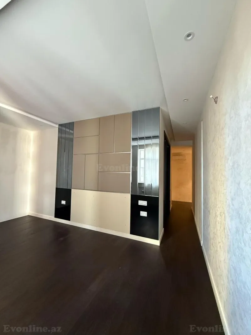 Satılır 3 otaqlı Mənzil Yeni tikili 127 m² Gənclik m. - şəkil 14