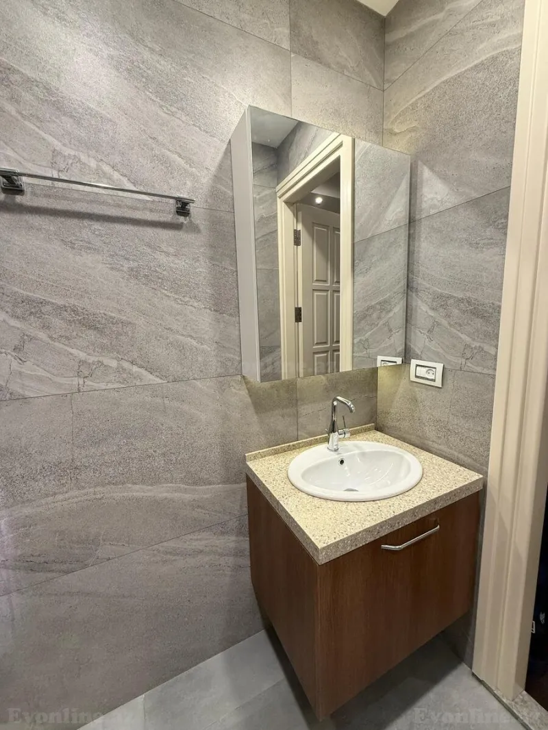 Satılır 3 otaqlı Mənzil Yeni tikili 127 m² Gənclik m. - şəkil 26