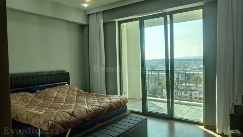 Kirayə verilir 2 otaqlı Mənzil Yeni tikili 100 m² Kubinka - şəkil 3