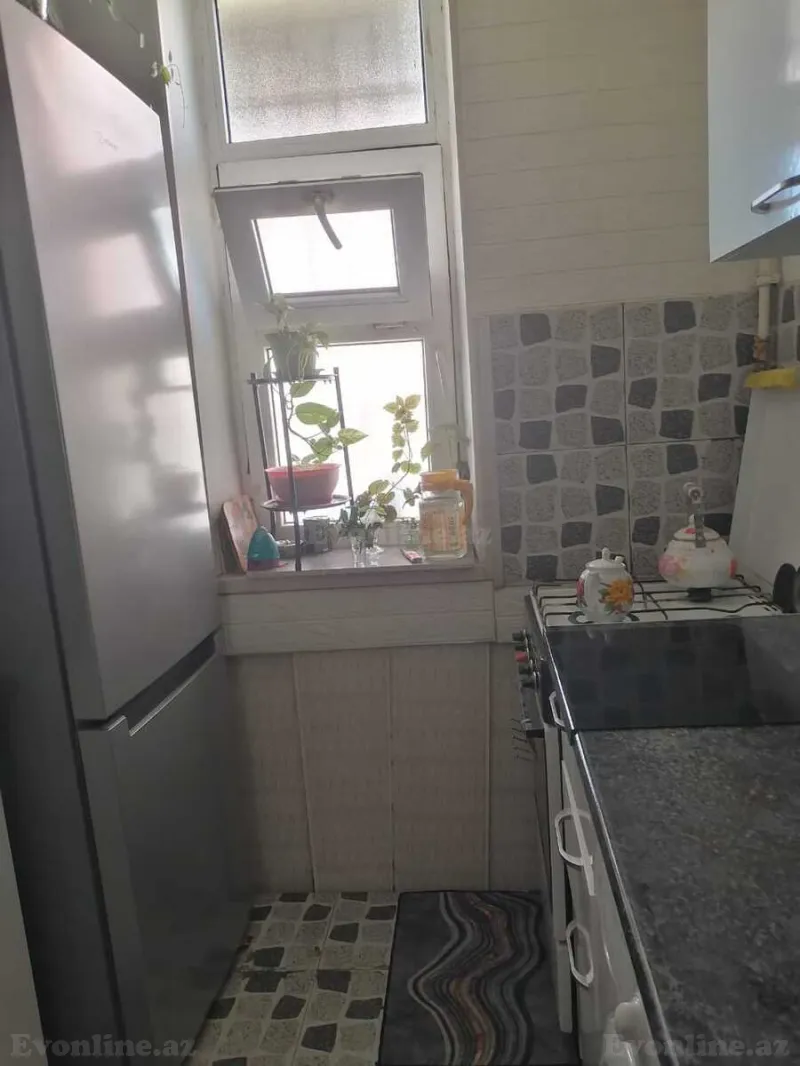 Satılır 3 otaqlı Mənzil Köhnə tikili 70 m² Nərimanov r. - şəkil 8