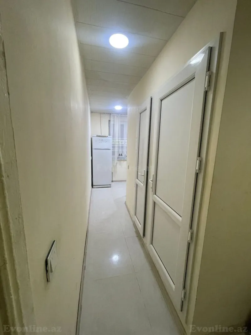 Kirayə verilir 2 otaqlı Mənzil Köhnə tikili 55 m² Neftçilər m. - şəkil 4
