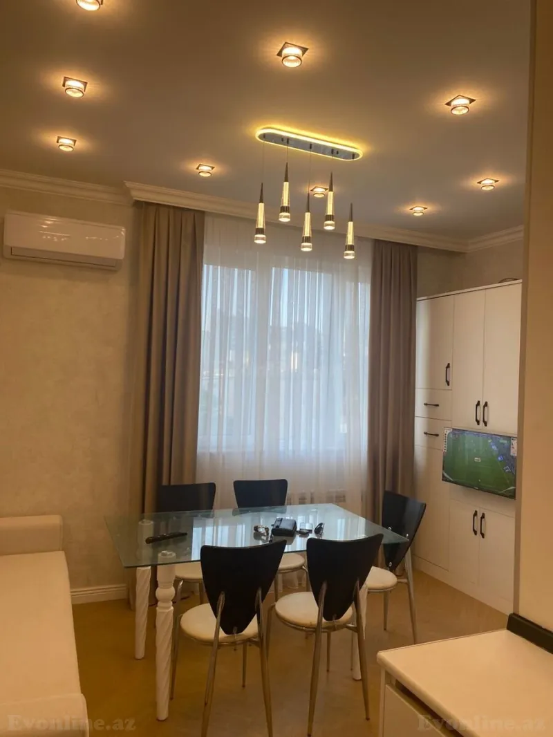 Kirayə verilir 3 otaqlı Mənzil Köhnə tikili 80 m² Sahil m. - şəkil 7