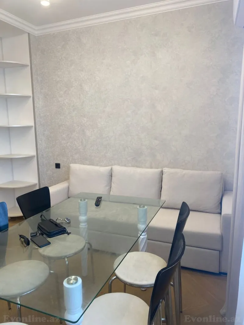 Kirayə verilir 3 otaqlı Mənzil Köhnə tikili 80 m² Sahil m. - şəkil 9