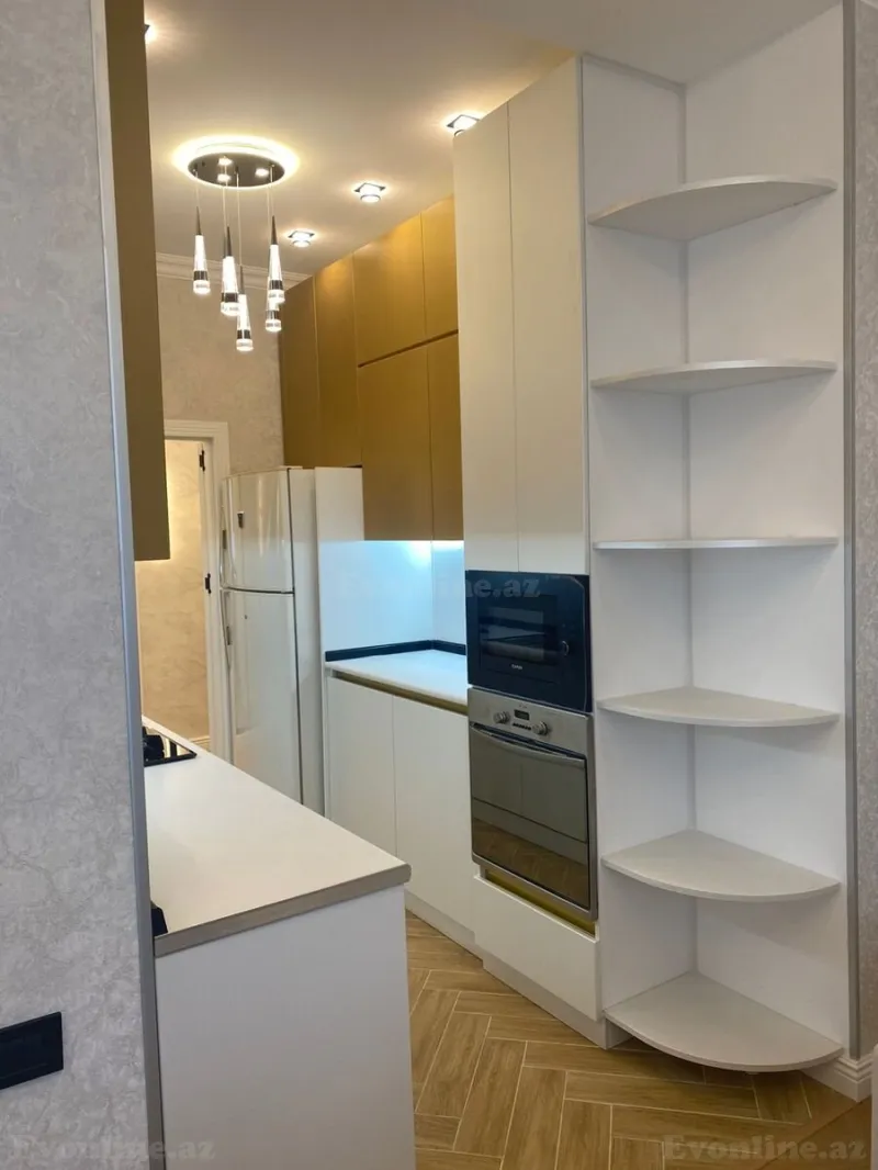 Kirayə verilir 3 otaqlı Mənzil Köhnə tikili 80 m² Sahil m. - şəkil 10