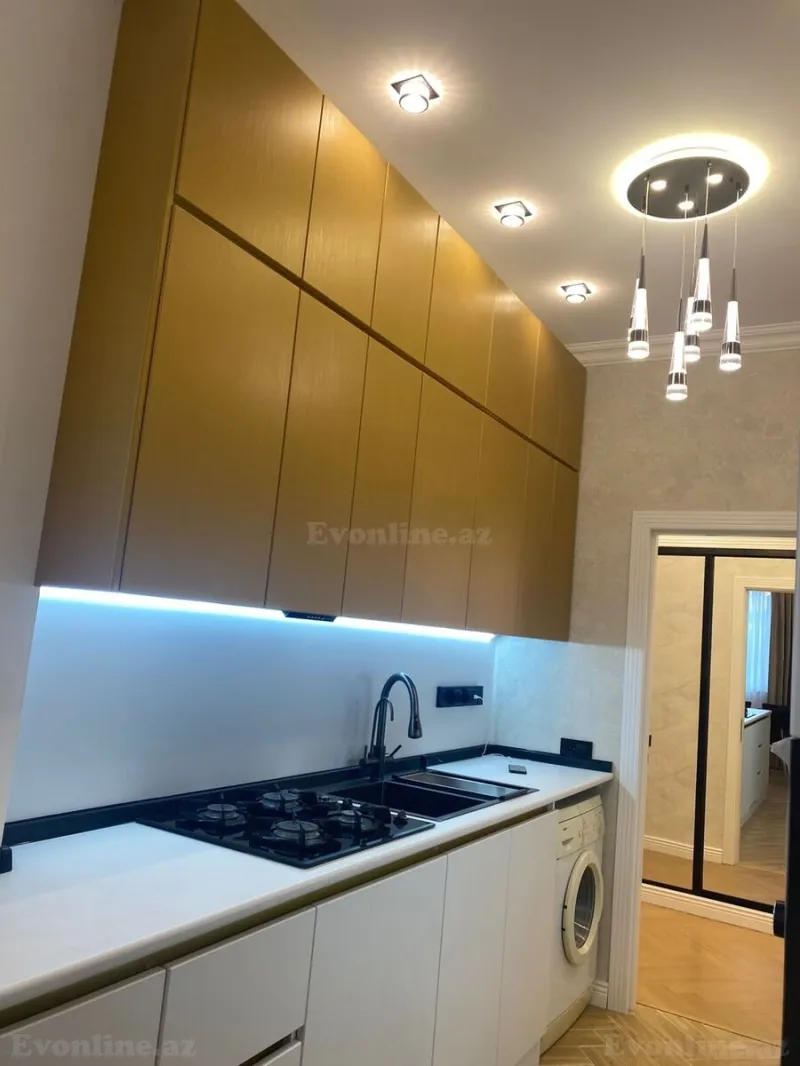 Kirayə verilir 3 otaqlı Mənzil Köhnə tikili 80 m² Sahil m. - şəkil 11