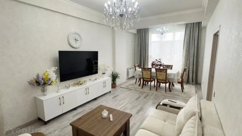 3 otaqlı Mənzil 126 m² 20 Yanvar m. Satılır