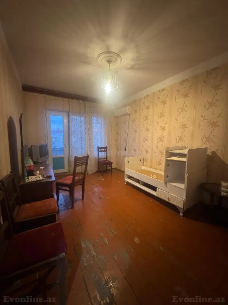 2 otaqlı Mənzil 55 m² Qara Qarayev m. Satılır