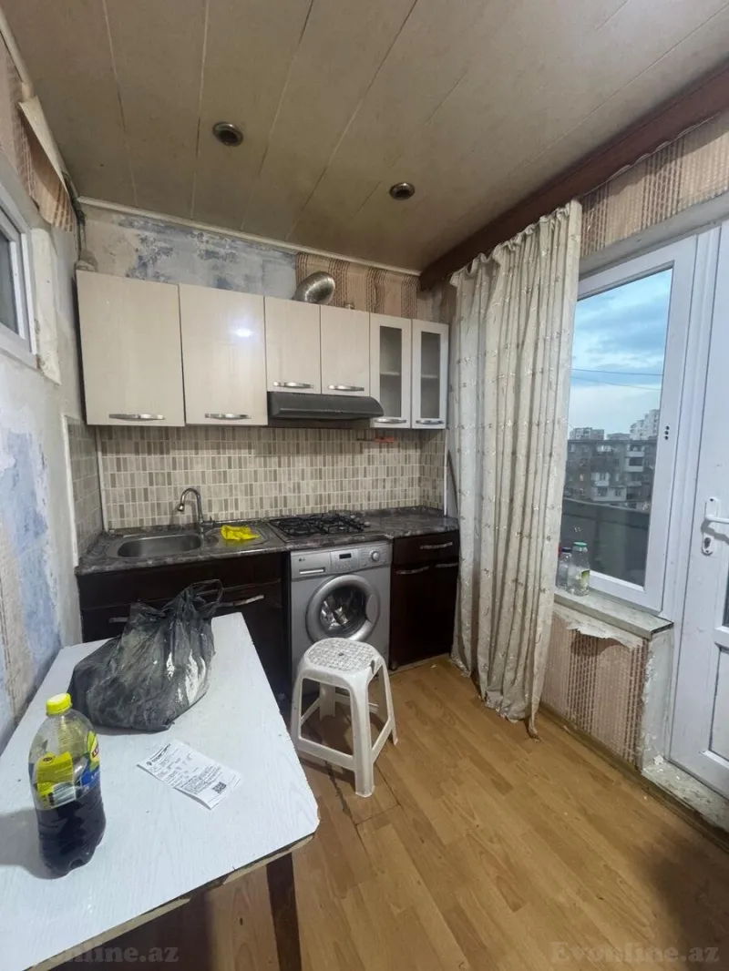 Satılır 2 otaqlı Mənzil Köhnə tikili 55 m² Qara Qarayev m. - şəkil 3
