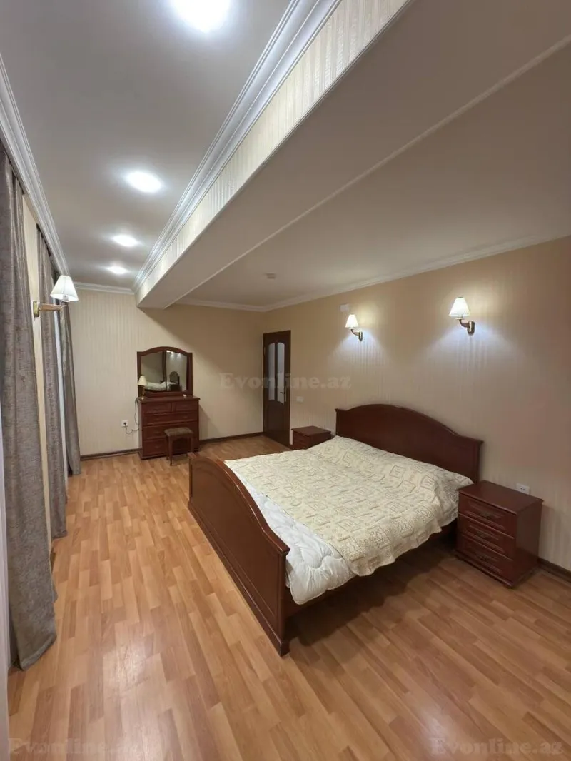 Kirayə verilir 3 otaqlı Mənzil Yeni tikili 110 m² İçərişəhər m. - şəkil 8