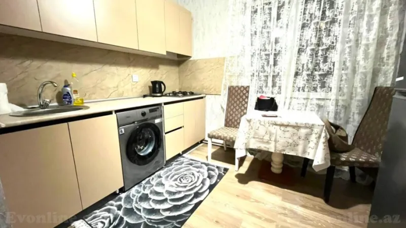 Satılır 2 otaqlı Mənzil Köhnə tikili 65 m² Gənclik m. - şəkil 8