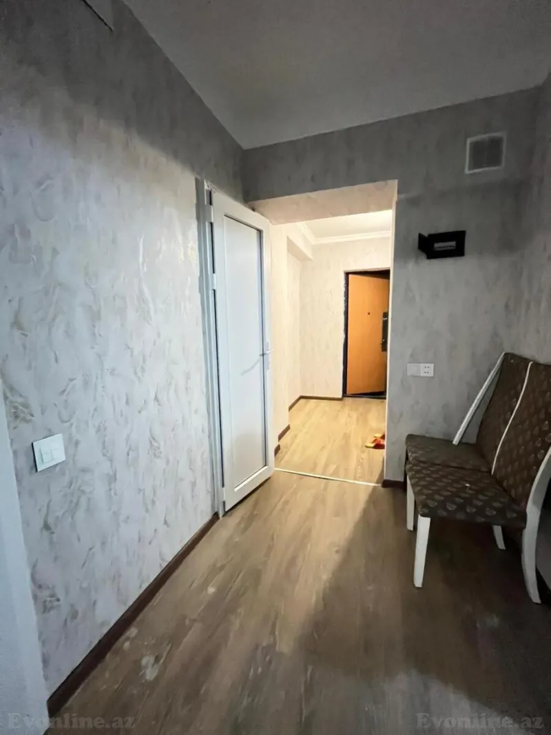 Satılır 2 otaqlı Mənzil Köhnə tikili 65 m² Gənclik m. - şəkil 9