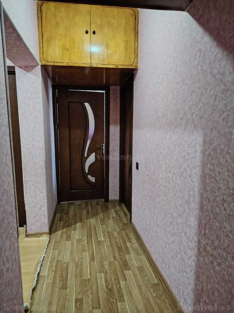 Satılır 3 otaqlı Mənzil Köhnə tikili 70 m² Sumqayıt - şəkil 16