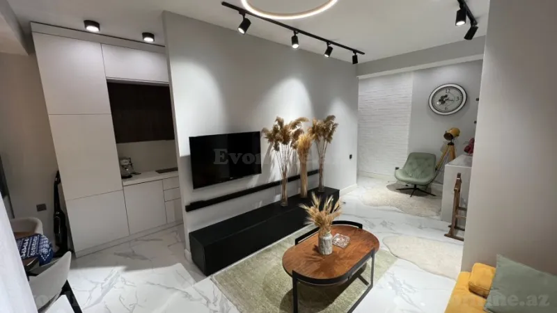 Satılır 2 otaqlı Mənzil Yeni tikili 73 m² 28 May m. - şəkil 4
