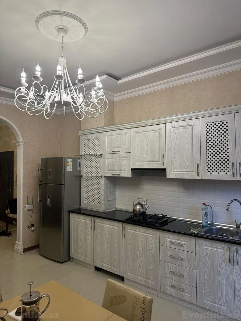 Kirayə verilir 3 otaqlı Mənzil Yeni tikili 130 m² 8-ci mikrorayon - şəkil 5