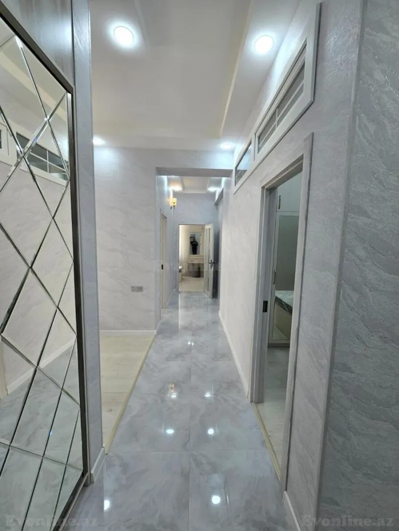 Satılır 4 otaqlı Mənzil Yeni tikili 110 m² Qara Qarayev m. - şəkil 3