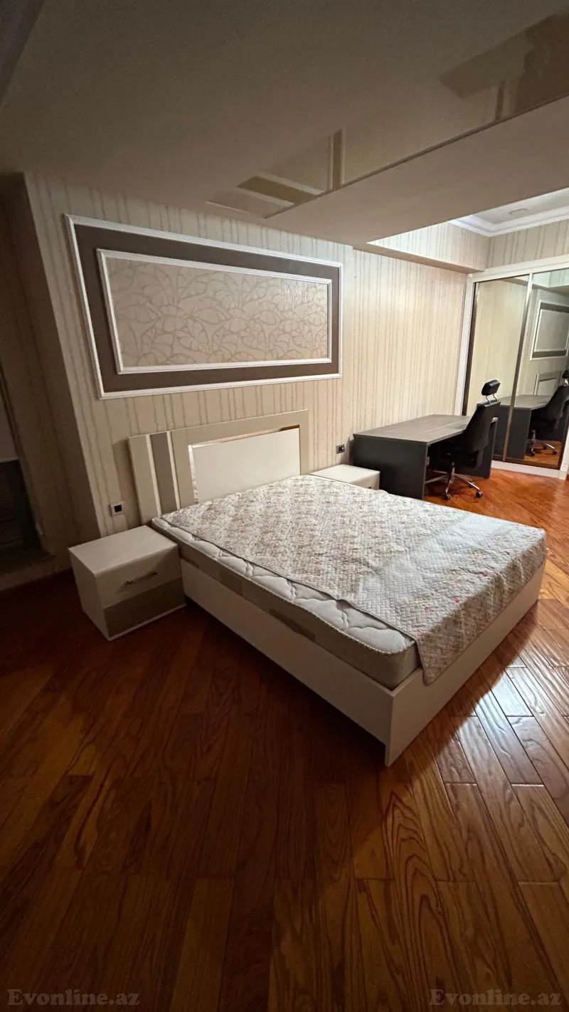 Kirayə verilir 5 otaqlı Mənzil Yeni tikili 300 m² Səbail r. - şəkil 11