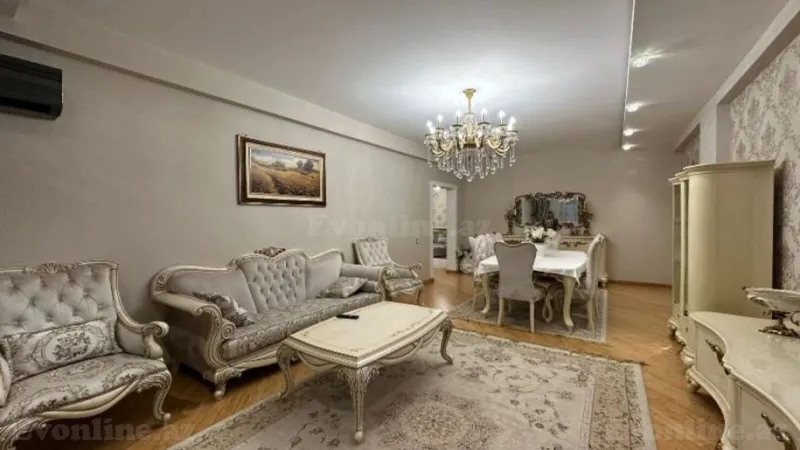 4 otaqlı Mənzil 200 m² Nəsimi r. Satılır