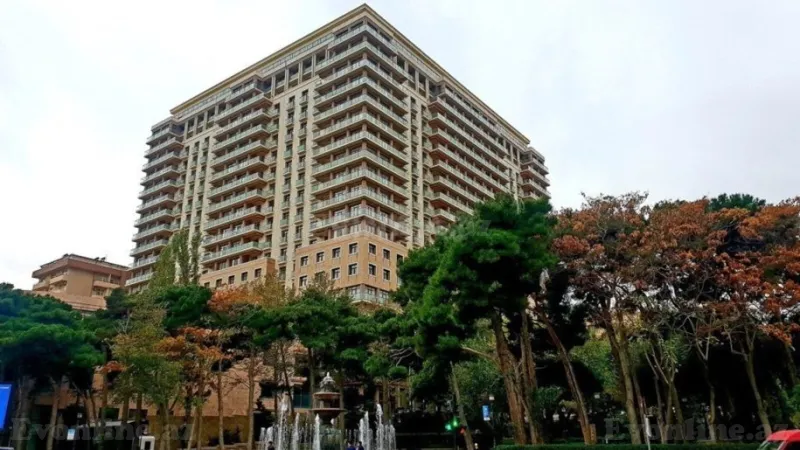 4 otaqlı Mənzil 200 m² Nizami m. Kirayə verilir