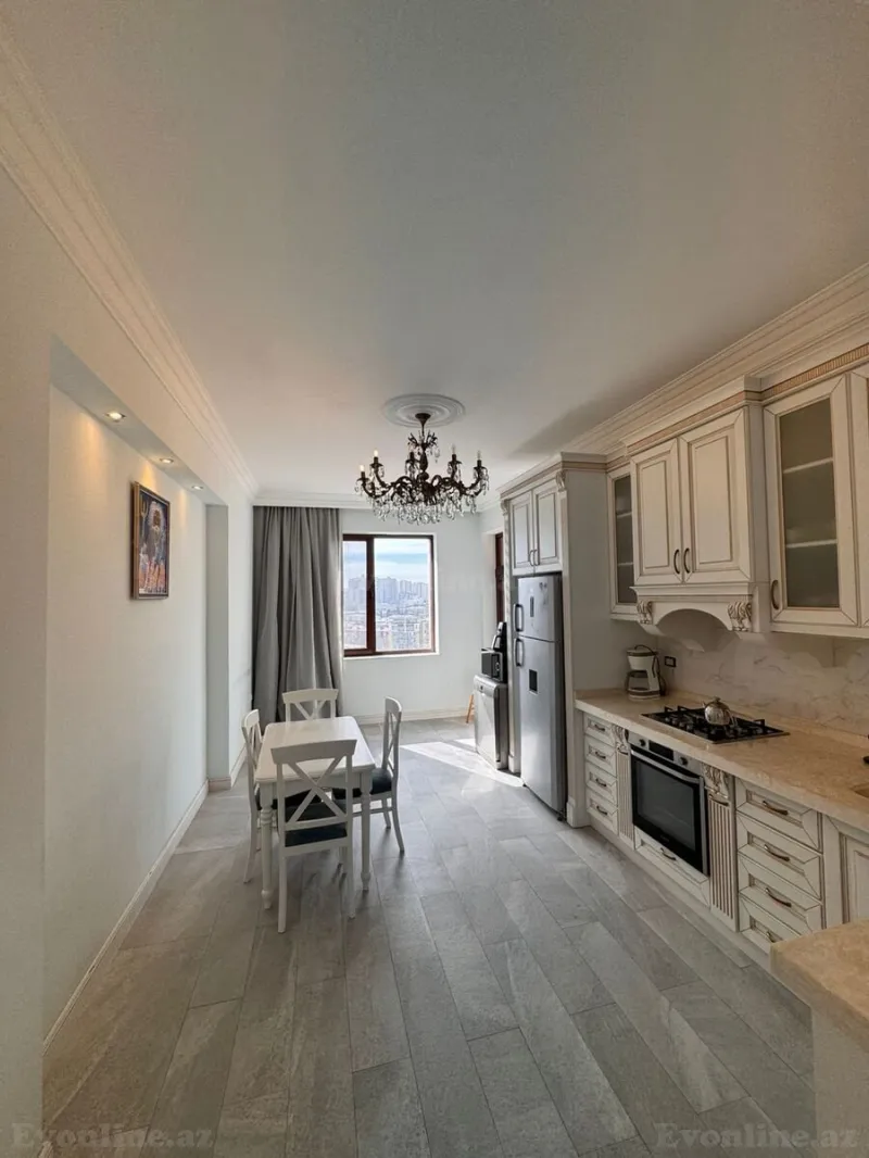 Kirayə verilir 4 otaqlı Mənzil Yeni tikili 200 m² Nizami m. - şəkil 12