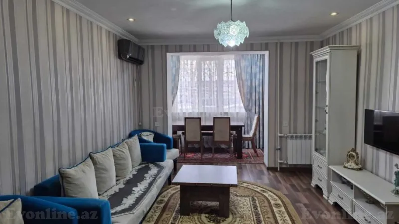 3 otaqlı Mənzil 65 m² Neftçilər m. Satılır
