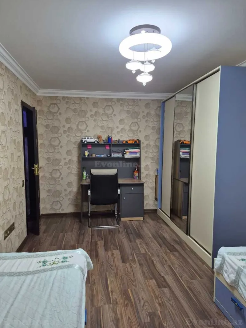 Satılır 3 otaqlı Mənzil Köhnə tikili 65 m² Neftçilər m. - şəkil 7