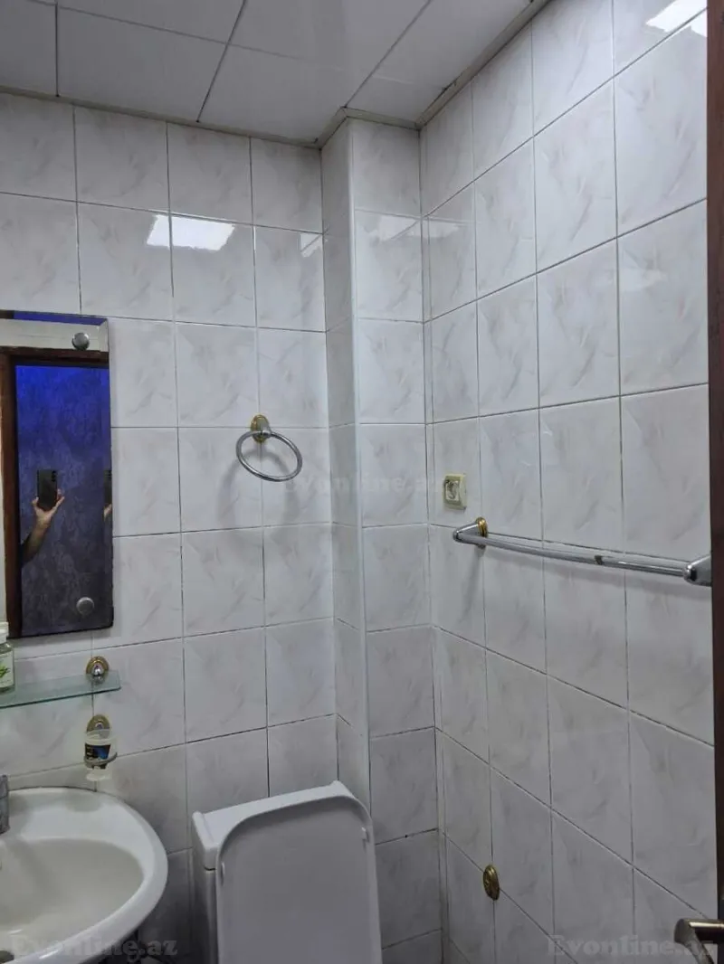 Satılır 3 otaqlı Mənzil Köhnə tikili 65 m² Neftçilər m. - şəkil 11