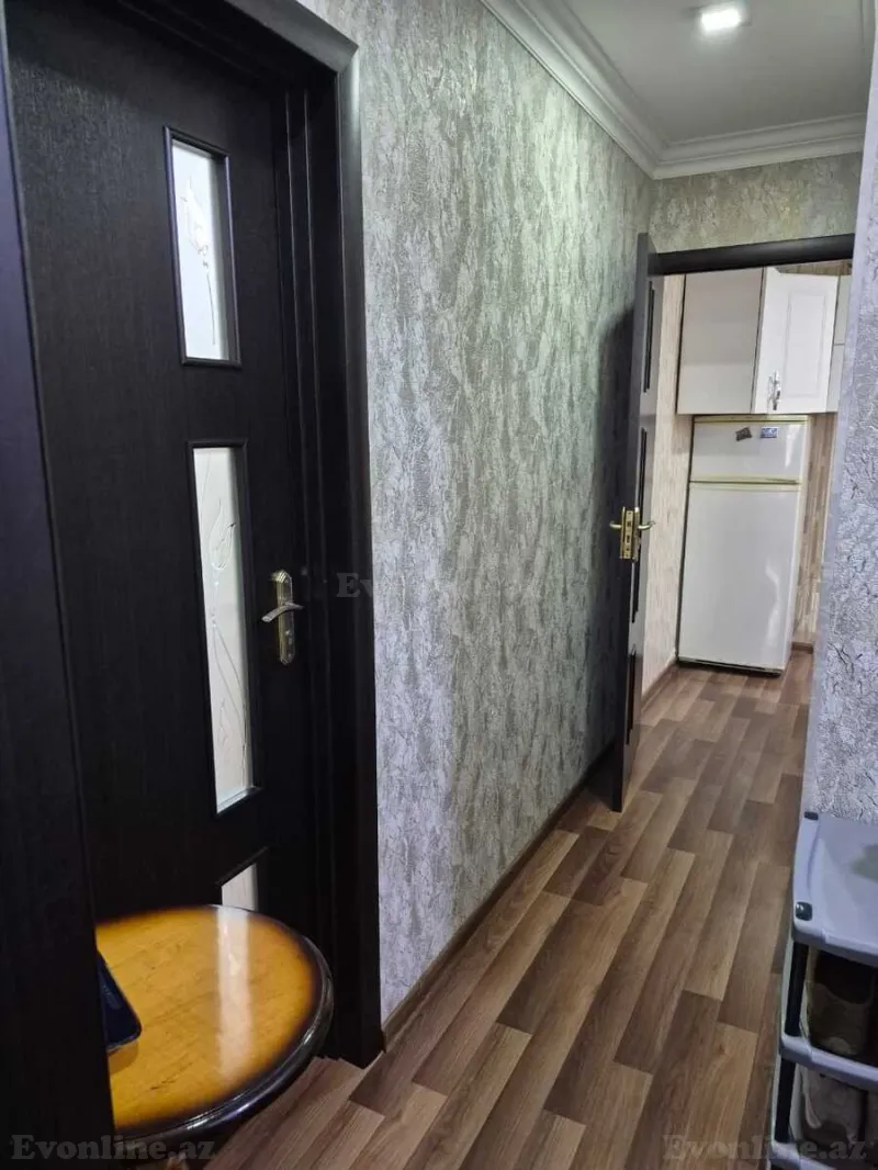 Satılır 3 otaqlı Mənzil Köhnə tikili 65 m² Neftçilər m. - şəkil 12