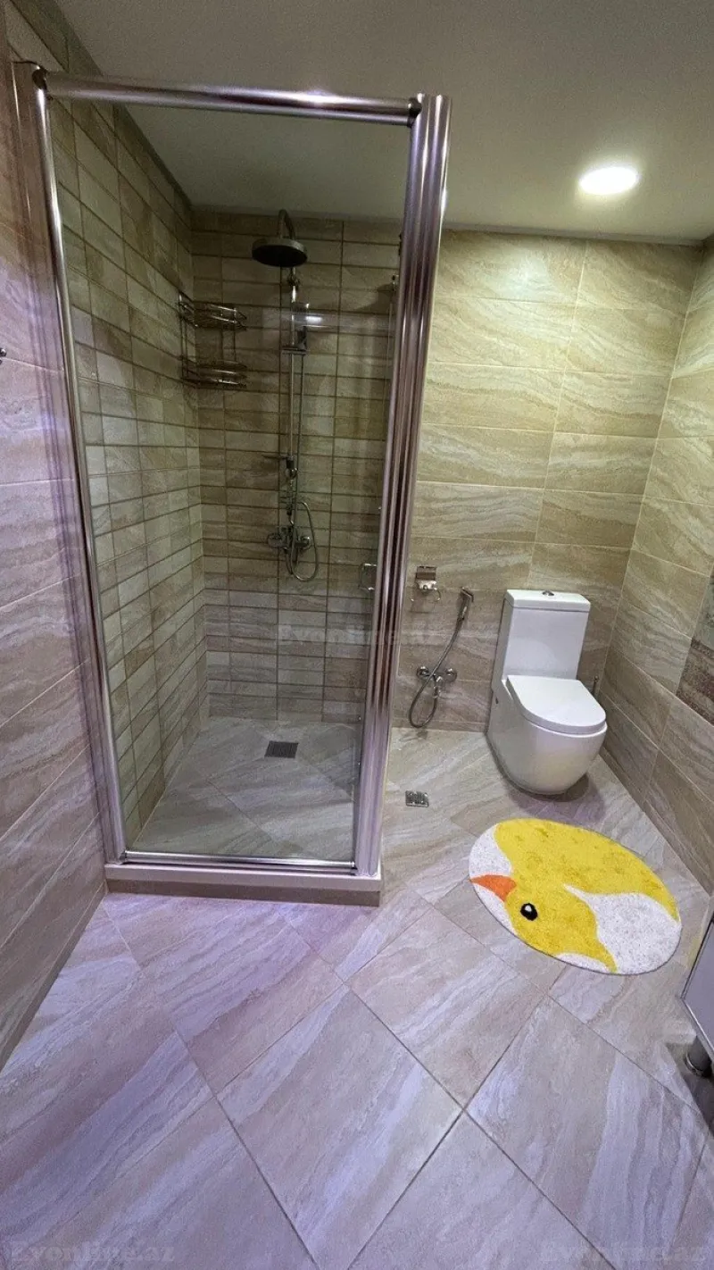 Kirayə verilir 5 otaqlı Mənzil Yeni tikili 320 m² Nəsimi r. - şəkil 9