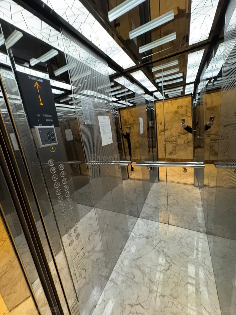 Satılır 4 otaqlı Mənzil Yeni tikili 164 m² Nəsimi m. - şəkil 15