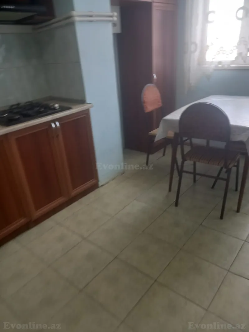 Kirayə verilir 4 otaqlı Mənzil Köhnə tikili 90 m² Xırdalan - şəkil 3