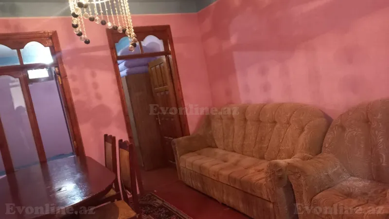 Kirayə verilir 2 otaqlı Həyət evi 40 m² Qaraçuxur