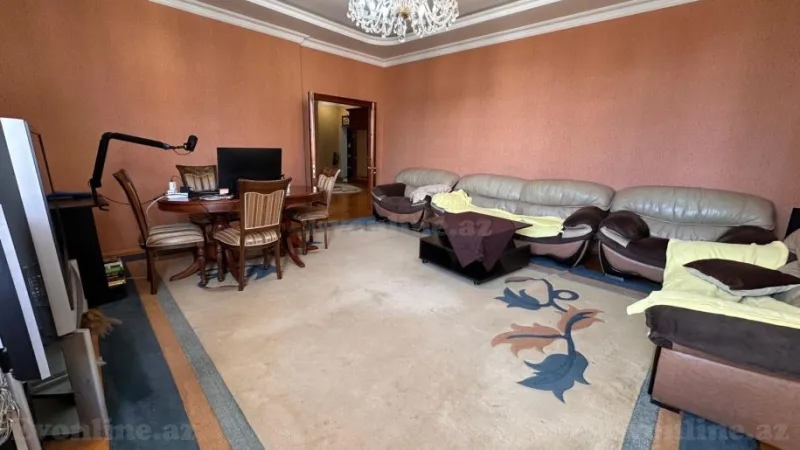 4 otaqlı Mənzil 160 m² Nəsimi r. Satılır