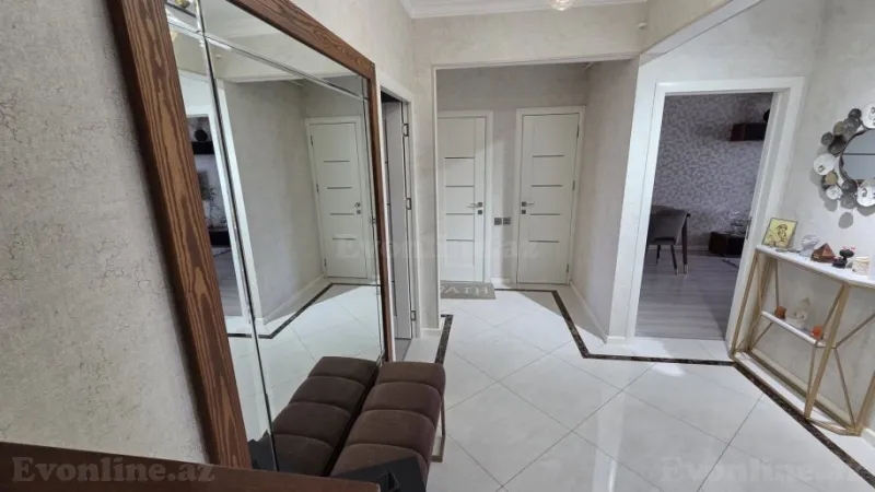 Satılır 3 otaqlı Mənzil Köhnə tikili 80 m² 8 Noyabr m. - şəkil 4