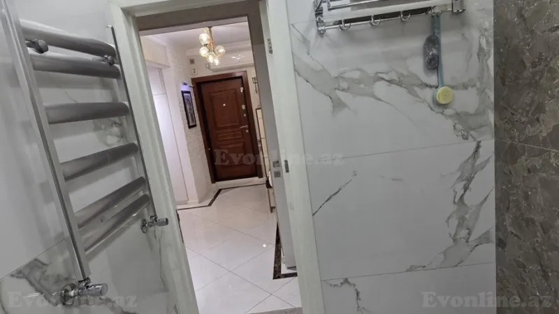 Satılır 3 otaqlı Mənzil Köhnə tikili 80 m² 8 Noyabr m. - şəkil 9