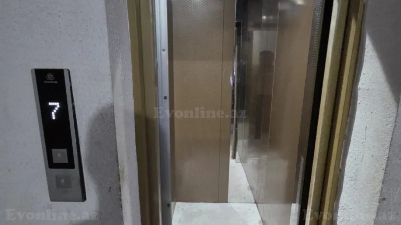 Satılır 3 otaqlı Mənzil Köhnə tikili 80 m² 8 Noyabr m. - şəkil 25