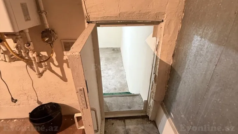 Satılır 2 otaqlı Mənzil Köhnə tikili 55 m² 4-cü mikrorayon - şəkil 3