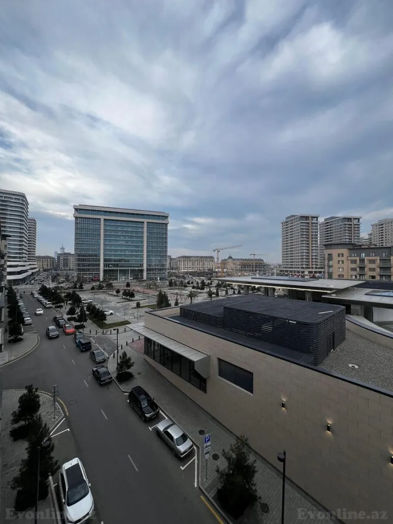 Satılır 5 otaqlı Mənzil Yeni tikili 192 m² Xətai r. - şəkil 9