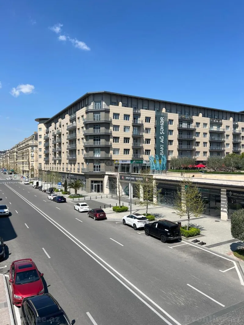 Satılır 5 otaqlı Mənzil Yeni tikili 192 m² Xətai r. - şəkil 11