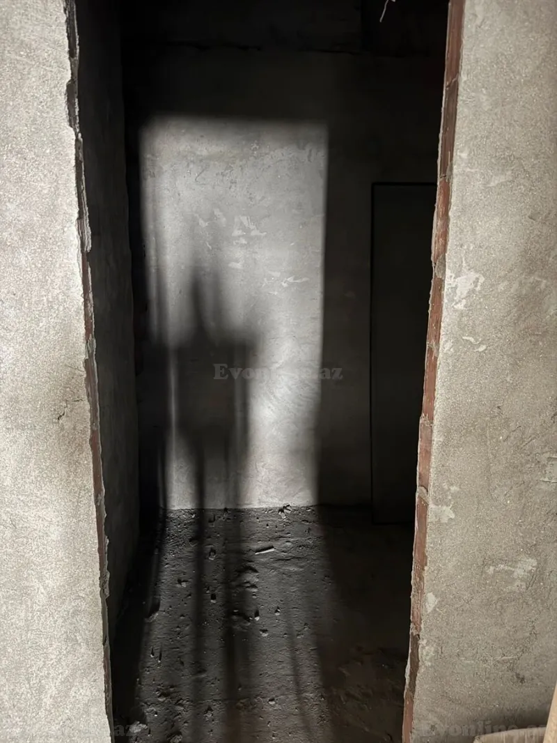 Satılır 3 otaqlı Mənzil Yeni tikili 155 m² 28 May m. - şəkil 8